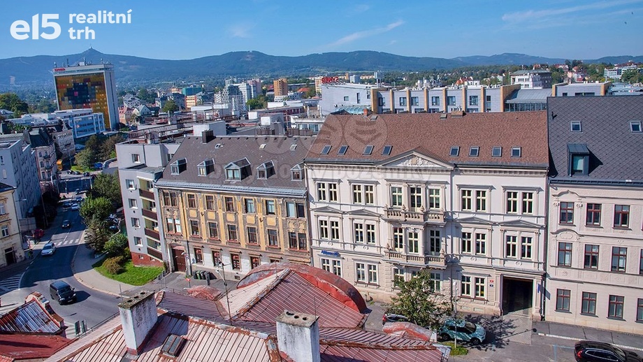 Pronájem kanceláře 14 m², Liberec (nečleněné město)