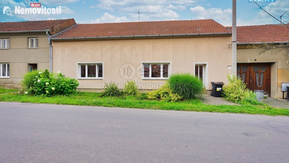 Prodej rodinného domu 197 m², Krumsín