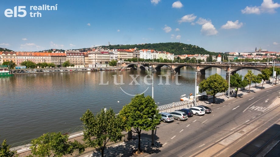 Pronájem bytu s 6 a více pokoji 200 m², Praha - Nové Město