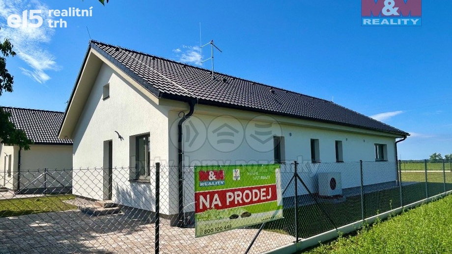 Prodej rodinného domu 120 m², Všechlapy