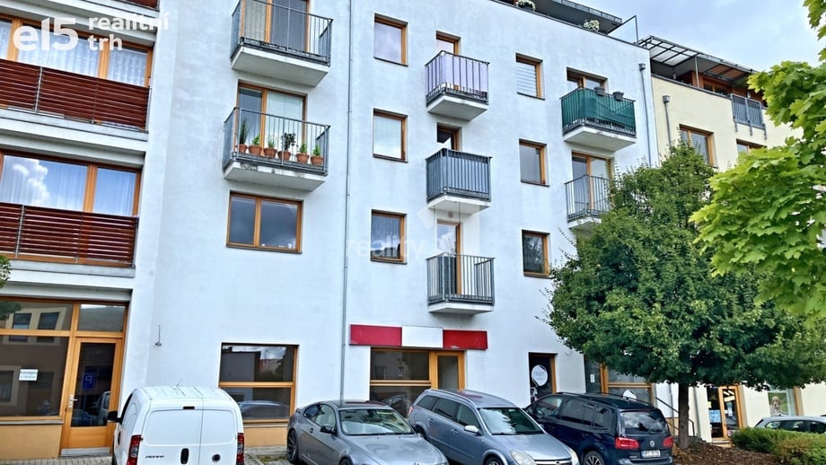 Prodej obchodního prostoru 47 m², Přeštice