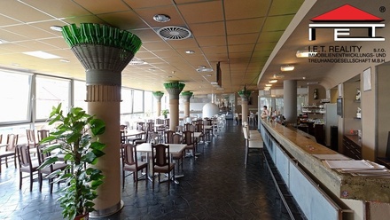 Pronájem obchodního prostoru 467 m², Praha - Kobylisy