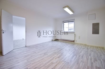 Pronájem kanceláře 43 m², Praha - Vinohrady