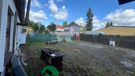 Pronájem obchodního prostoru 150 m², Karlovy Vary - Stará Role