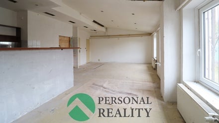 Pronájem obchodního prostoru 150 m², Karlovy Vary - Stará Role