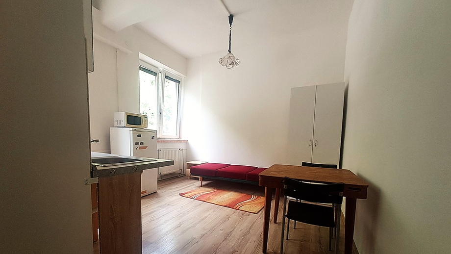 Pronájem bytu 1+kk 20 m², Adamov