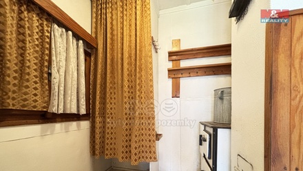 Prodej chaty 40 m², Golčův Jeníkov