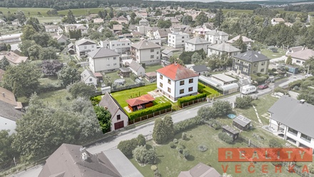 Prodej rodinného domu 220 m², Cheznovice