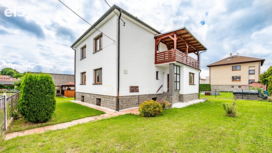 Prodej rodinného domu 220 m², Cheznovice