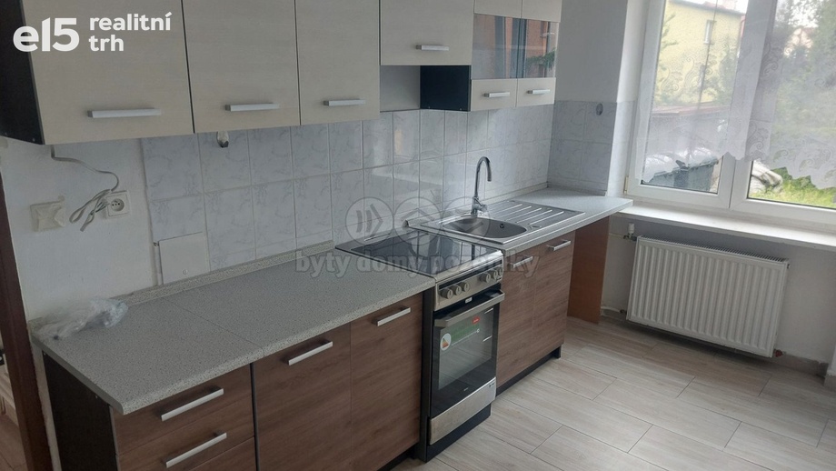 Pronájem bytu 2+1 54 m², Český Těšín