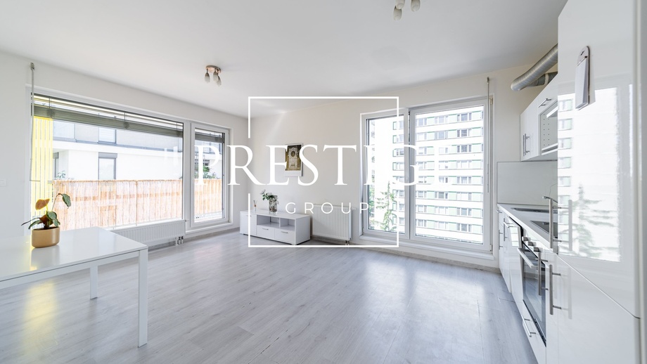 Pronájem bytu 2+kk 52 m², Praha - Malešice
