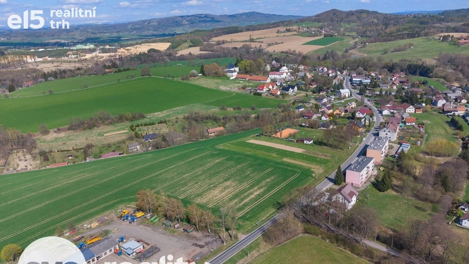 Prodej stavebního pozemku 27 413 m², Mladějov