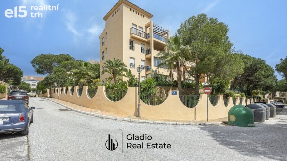 Prodej bytu 4+1 89 m², Elviria Playa, Marbella, Španělsko