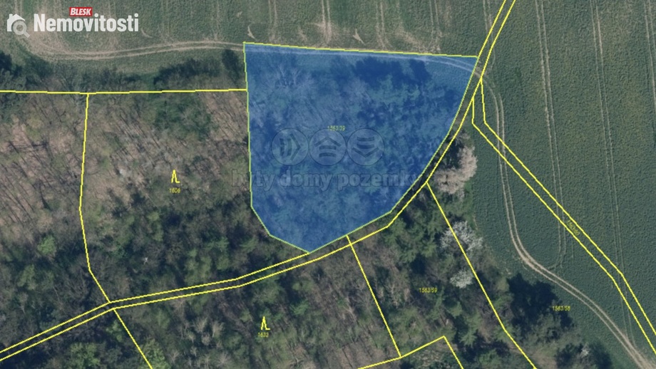 Prodej pole 8 460 m², Úštěk