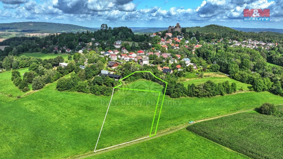 Prodej stavebního pozemku 3 300 m², Lipnice nad Sázavou