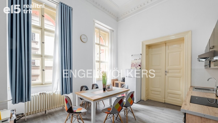 Pronájem kanceláře 132 m², Praha - Nové Město