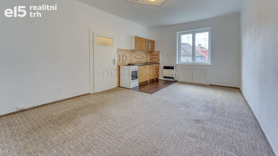Pronájem bytu 1+kk 28 m², Plzeň 4
