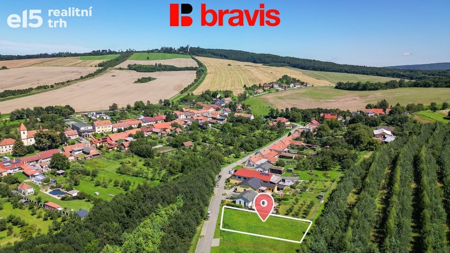 Prodej stavebního pozemku 697 m², Chvalkovice