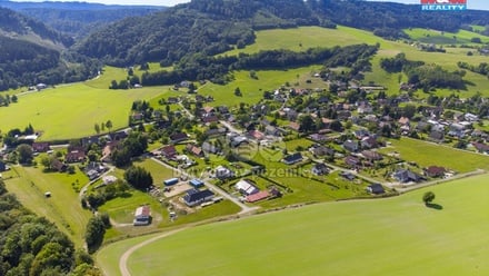 Prodej stavebního pozemku 1 679 m², Záchlumí