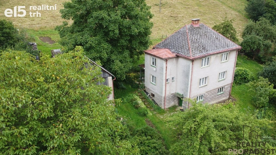 Prodej rodinného domu 300 m², Třinec