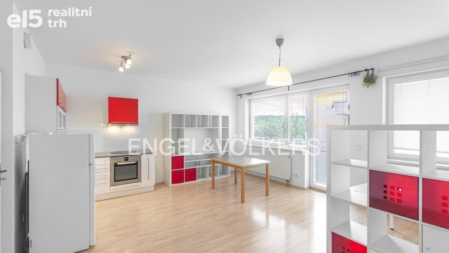 Pronájem bytu 1+kk 42 m², Praha - Motol