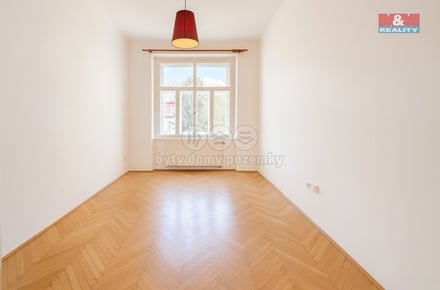 Pronájem bytu 3+1 105 m², Praha 5
