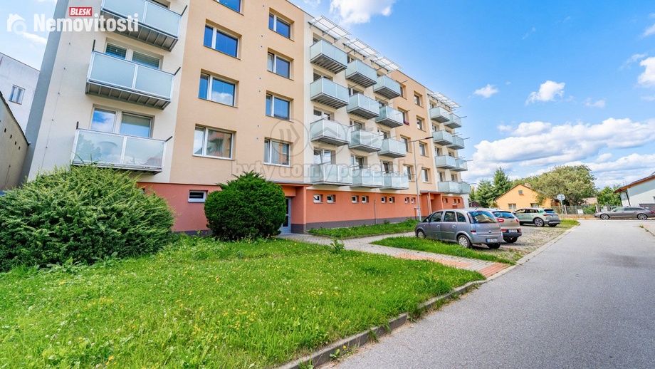 Prodej bytu 3+1 74 m², Jihlava