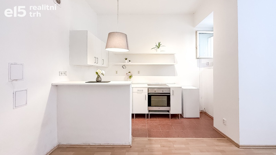 Prodej bytu 3+kk 50 m², Praha 6