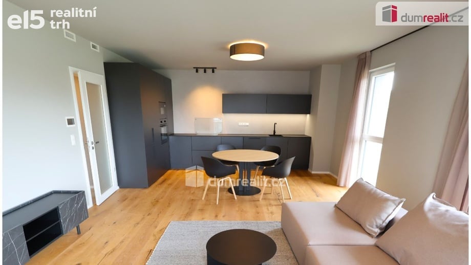 Pronájem bytu 3+kk 99 m², Praha 10