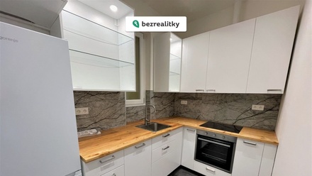 Prodej bytu 2+kk 61 m², Praha 2