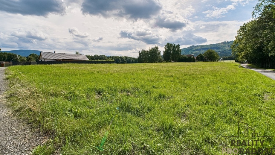 Prodej stavebního pozemku 1 368 m², Frýdlant nad Ostravicí