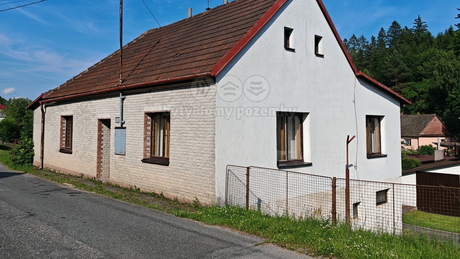 Prodej rodinného domu 120 m², Rohozná