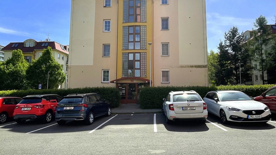 Pronájem bytu 1+1 40 m², Olomouc - Neředín