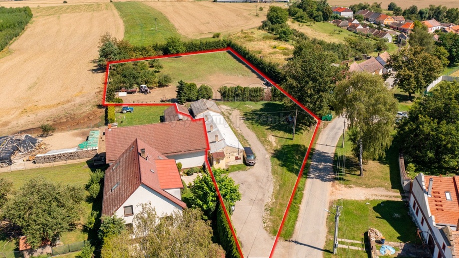 Prodej stavebního pozemku 5 257 m², Vodňany