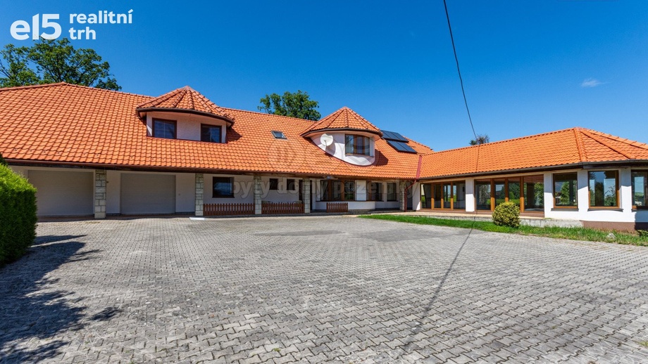 Prodej rodinného domu 500 m², Frýdek-Místek