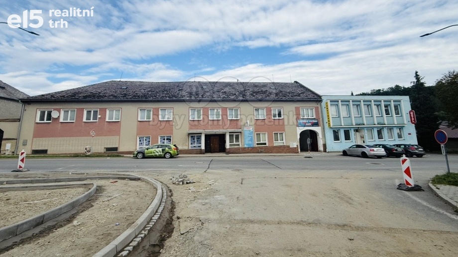 Prodej nemovitosti pro ubytování 3 252 m², Loštice