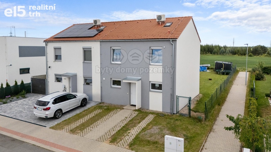 Prodej rodinného domu 107 m², Chýně