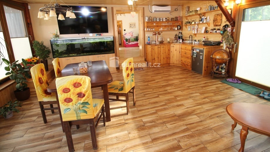 Prodej rodinného domu 250 m², Děpoltovice