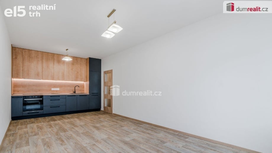Pronájem bytu 2+kk 52 m², Praha 9