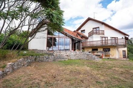 Prodej rodinného domu 400 m², Černošice