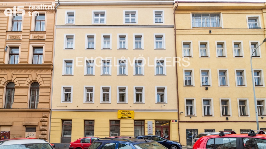 Pronájem kanceláře 132 m², Praha - Žižkov