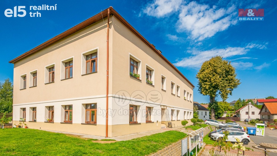 Prodej bytu 1+kk 50 m², Kozmice