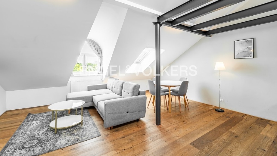 Prodej bytu 2+kk 71 m², Praha - Karlín