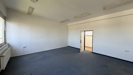 Pronájem kanceláře 34 m², Praha - Hloubětín