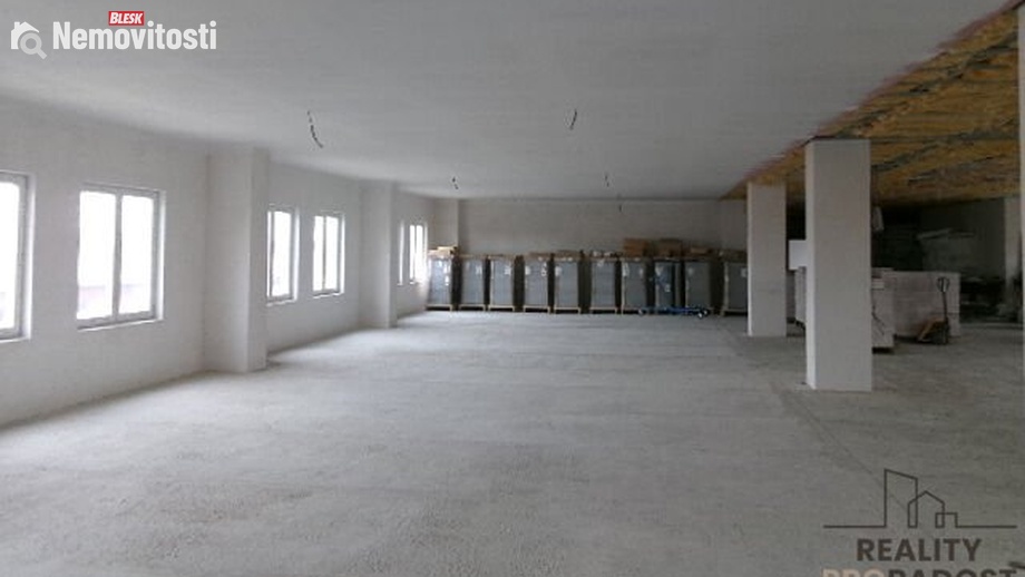 Pronájem výrobního prostoru 600 m², Brno-Chrlice