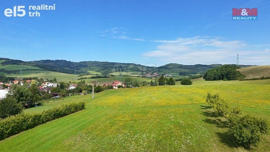 Prodej stavebního pozemku 1 608 m², Hostašovice