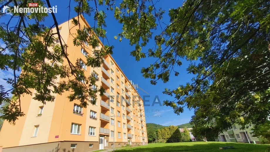 Pronájem bytu 4+1 77 m², Jirkov
