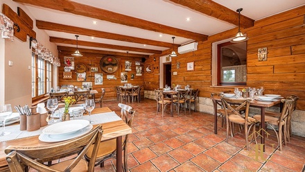 Prodej restaurace 445 m², Nučnice