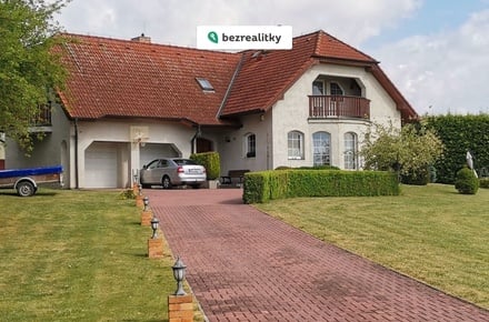 Prodej rodinného domu 282 m², Přerov nad Labem