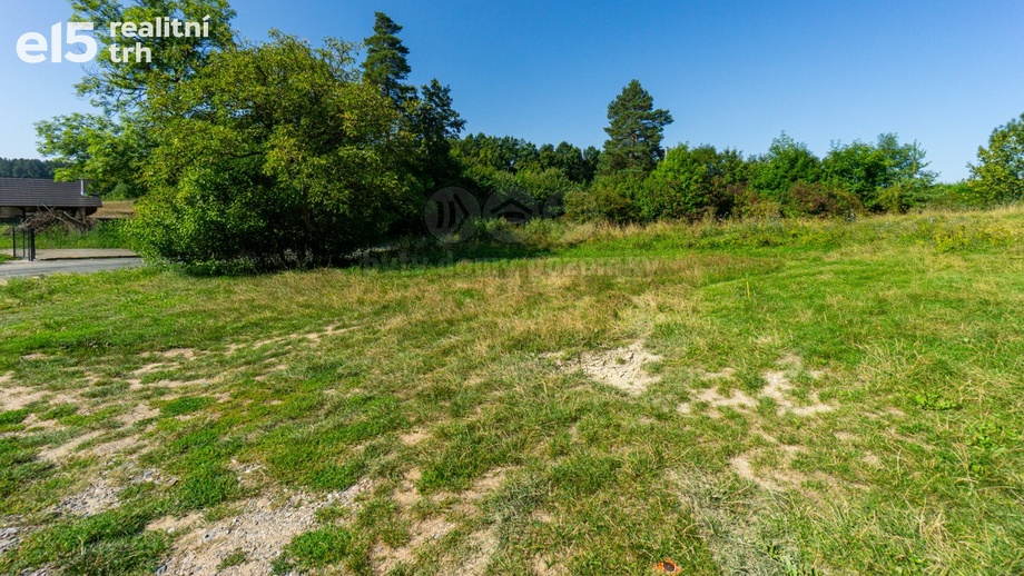 Prodej stavebního pozemku 633 m², Veliny